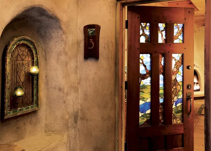 El Portal Hotel
